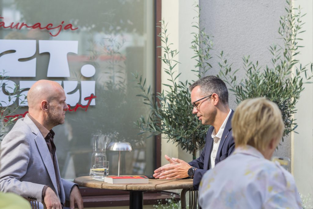 VI festiwal literacki - Witold Szabłowski i Tomasz Porębski Witold Szabłowski i Tomasz Porębski