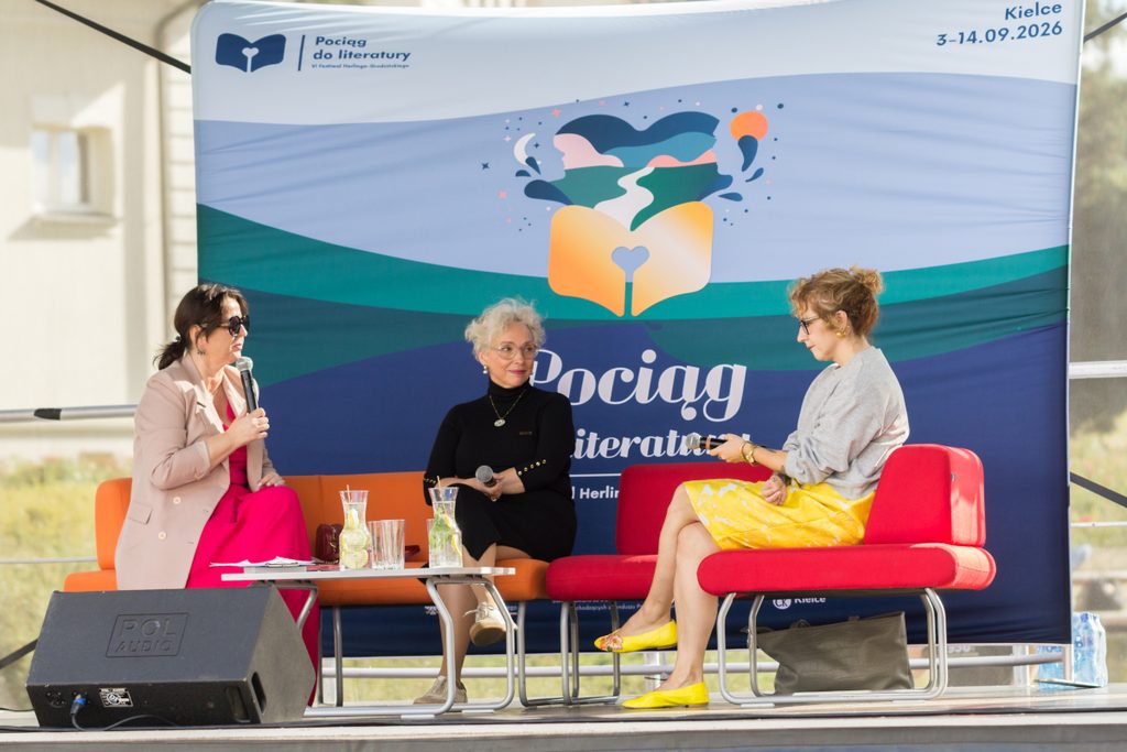 VI festiwal literacki - Kinga Dębska i Paulina Małochleb Kinga Dębska i Paulina Małochleb